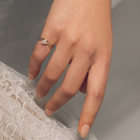 CASCADE FLORA PINKY RING