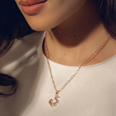 Bubbly Arabic Letter Yaa Pendant