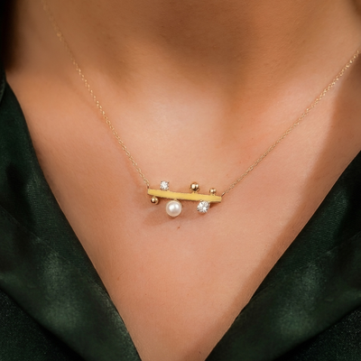 Dot Line Necklace